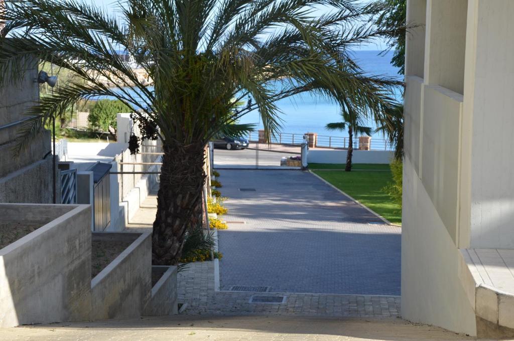 Residence Lungomare Porto Torres Exteriör bild