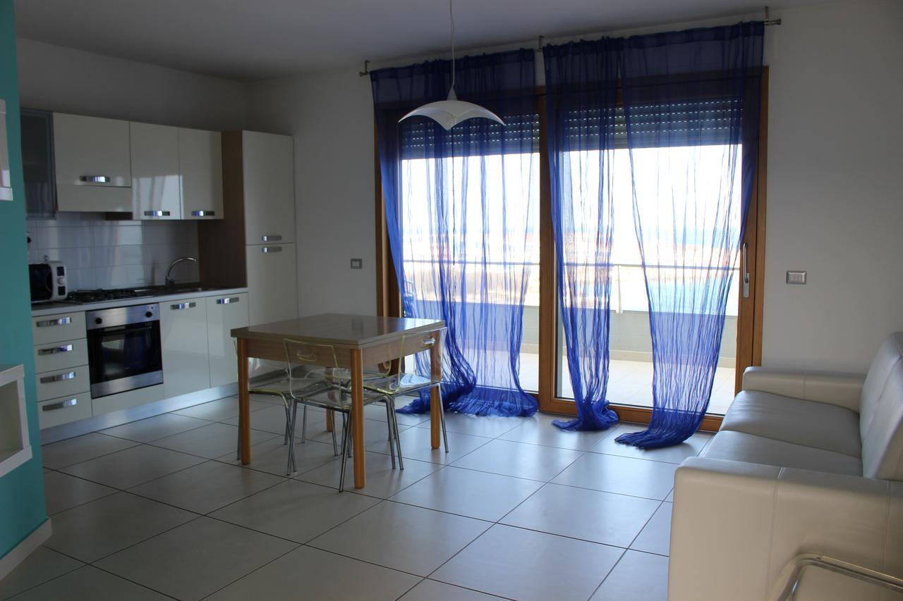 Residence Lungomare Porto Torres Exteriör bild