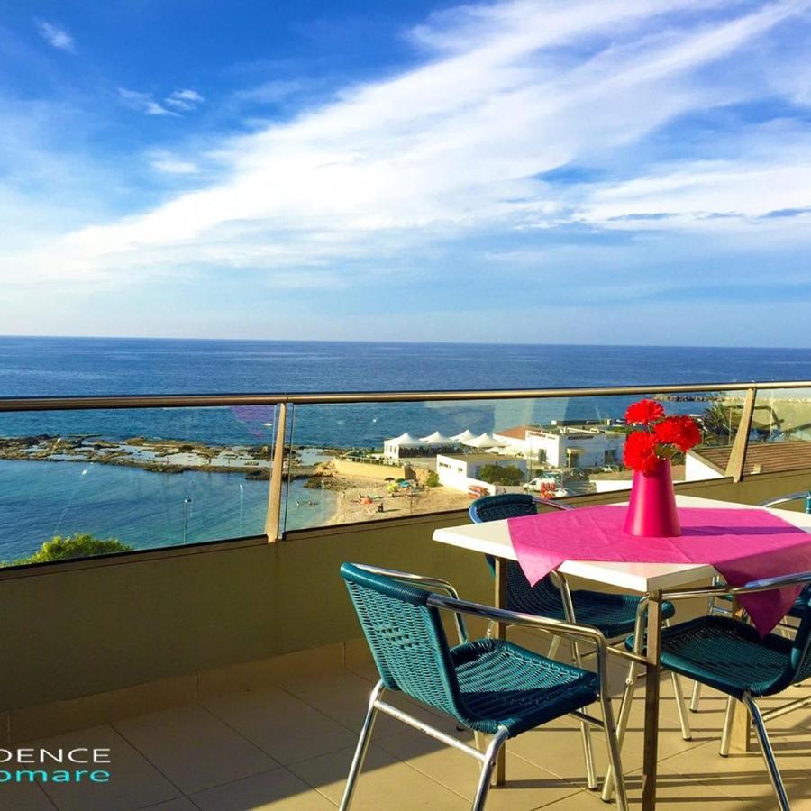 Residence Lungomare Porto Torres Exteriör bild
